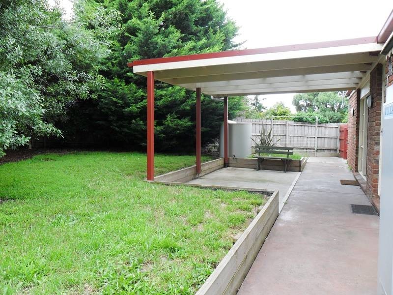 1 Malanda Court, Berwick VIC 3806