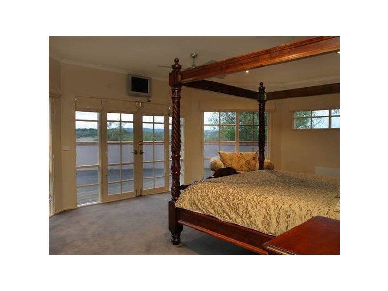 Altson Road, Narre Warren East VIC 3804