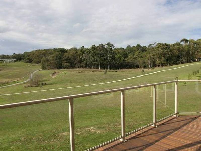 6 Valley Drive, Beaconsfield Upper VIC 3808