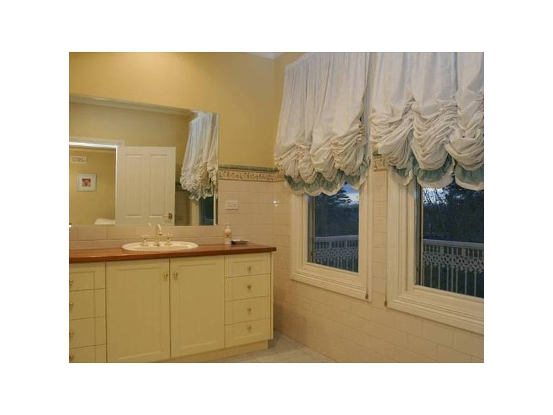 Brookfield Court, Berwick VIC 3806