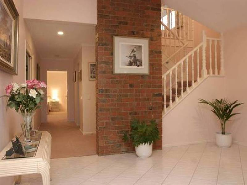 7 Jancol Court, Berwick VIC 3806