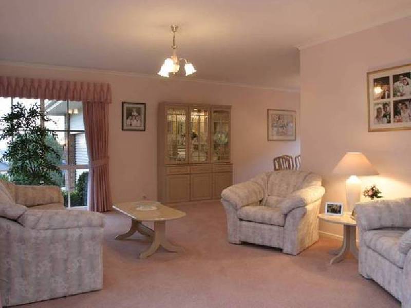 7 Jancol Court, Berwick VIC 3806