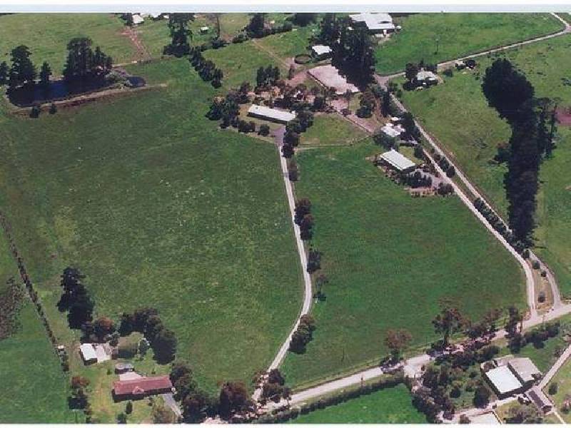 Bailey Road, Narre Warren North VIC 3804