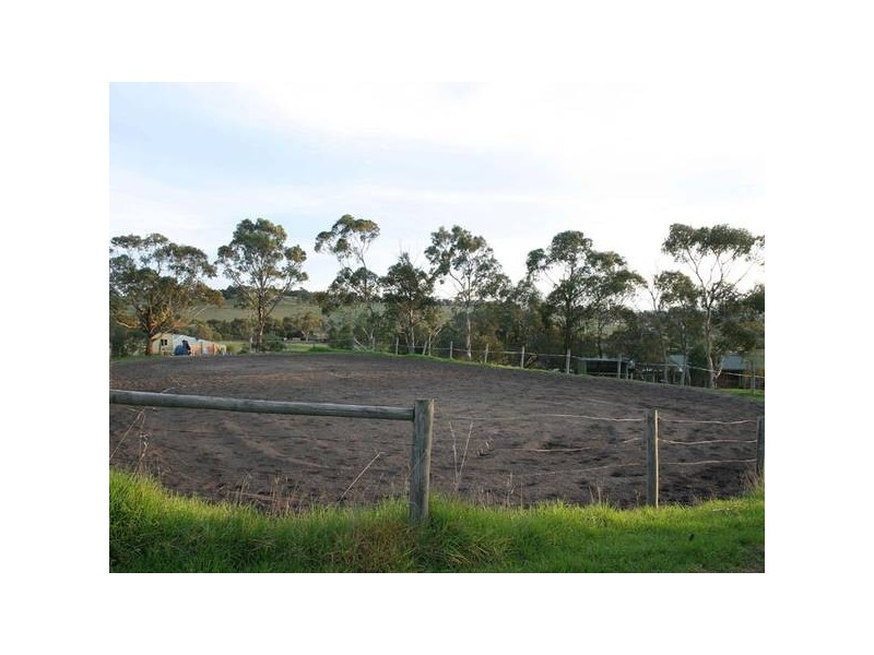 Bailey Road, Narre Warren North VIC 3804