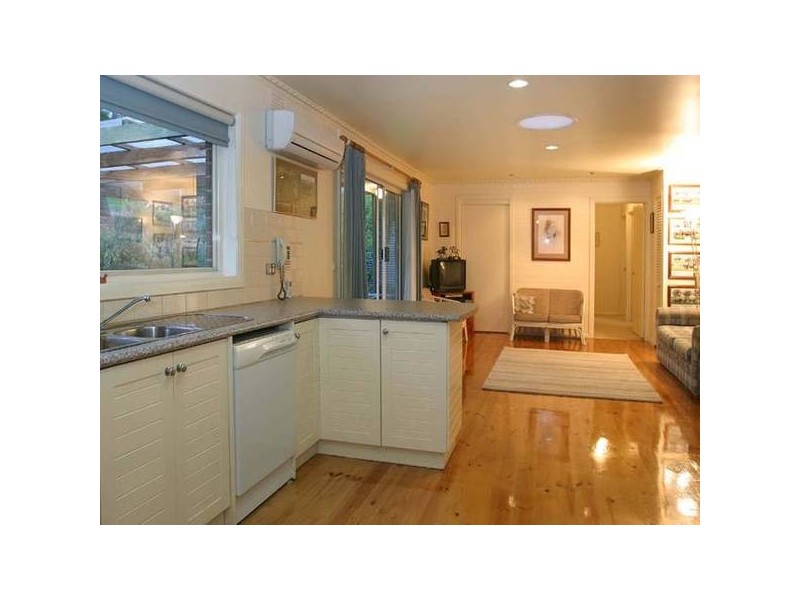 Bailey Road, Narre Warren North VIC 3804