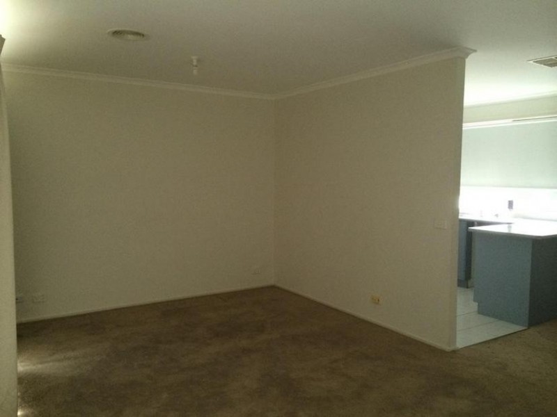 7 Tally Court, Berwick VIC 3806