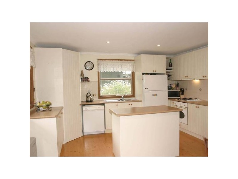 O’Neil Road, Beaconsfield VIC 3807