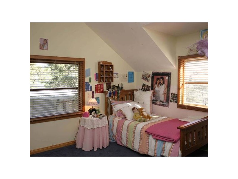 O’Neil Road, Beaconsfield VIC 3807