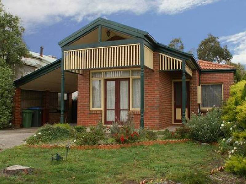 Adelaide Close, Berwick VIC 3806
