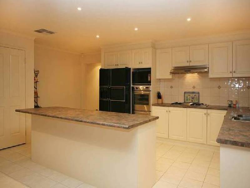 7 Wilton Green, Officer VIC 3809