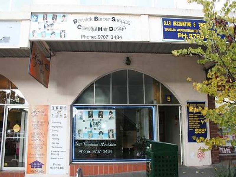 Blackburne Square, Berwick VIC 3806