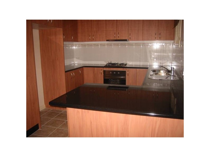 1/5 Railway Avenue, Beaconsfield VIC 3807