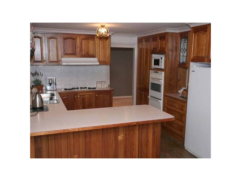 Maralee Court, Berwick VIC 3806