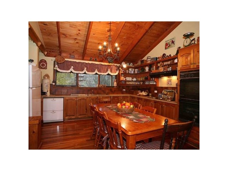 Knapton Avenue, Beaconsfield Upper VIC 3808