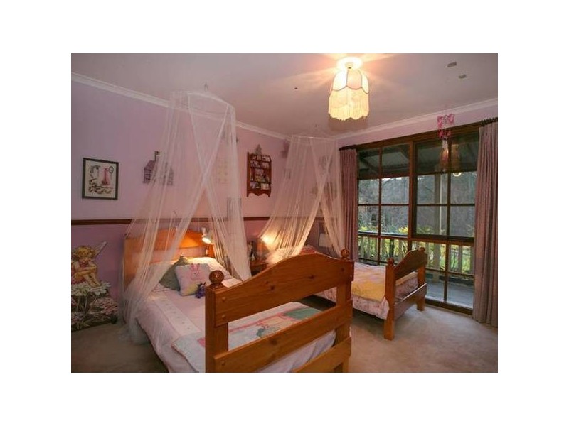 Knapton Avenue, Beaconsfield Upper VIC 3808