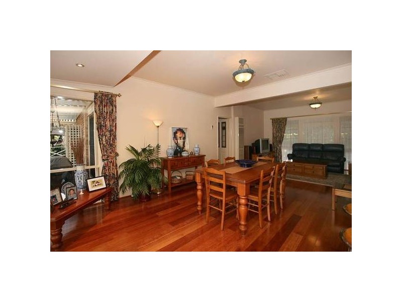 Caserta Drive, Berwick VIC 3806