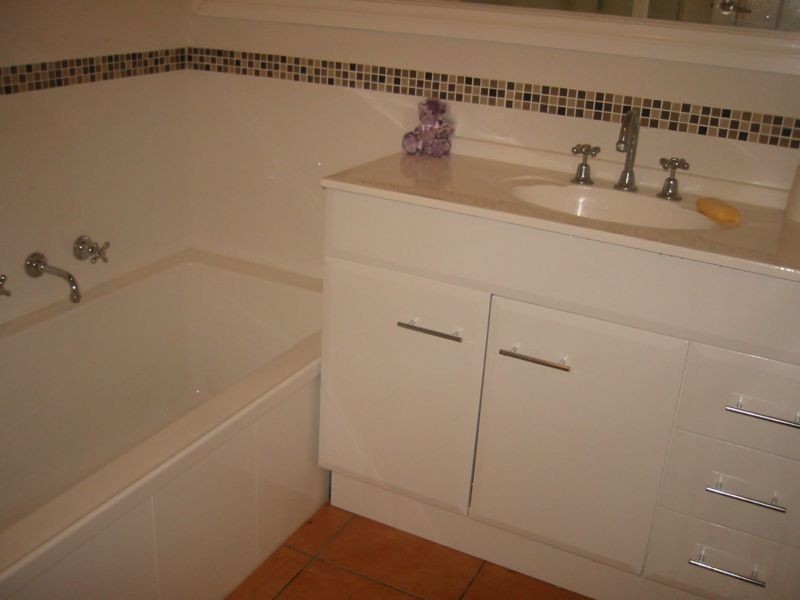 116 Sweeney Drive, Narre Warren VIC 3805