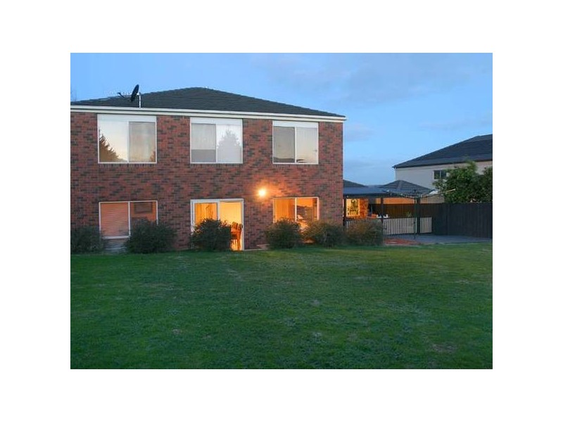 9 Mercy Court, Narre Warren South VIC 3805