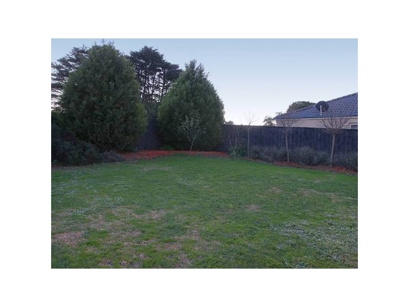 9 Mercy Court, Narre Warren South VIC 3805