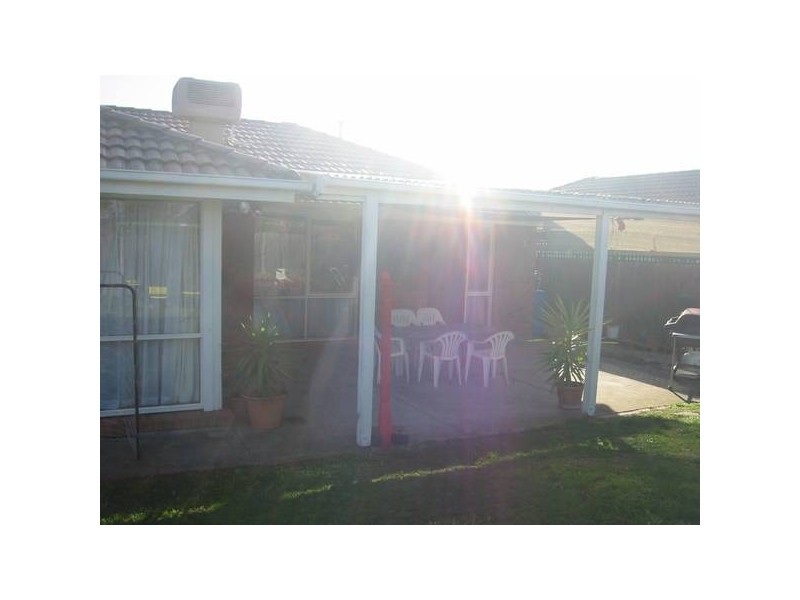 5 Rupertswood Rise, Narre Warren South VIC 3805