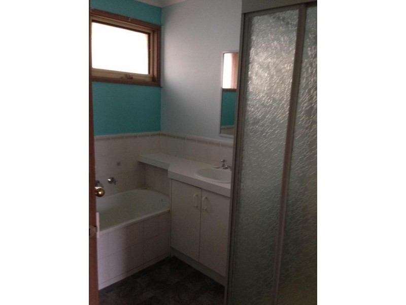 30 Kelburn Road, Berwick VIC 3806