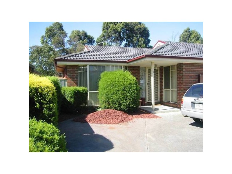 Cheviot Avenue, Berwick VIC 3806