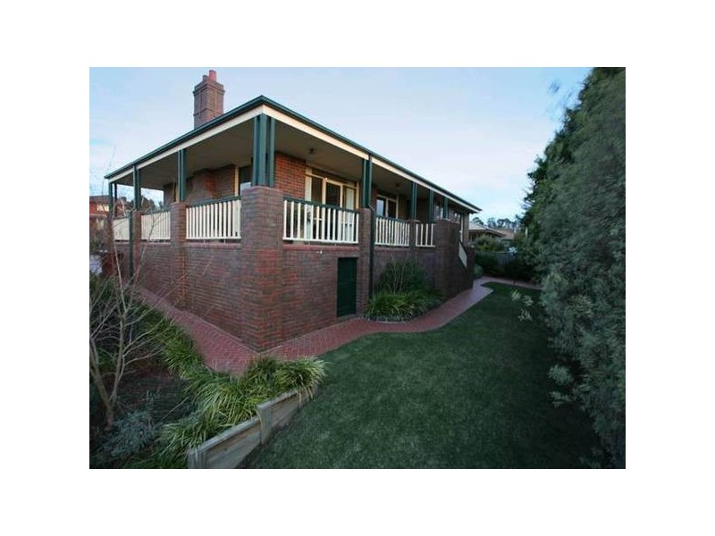 Christine Avenue, Berwick VIC 3806