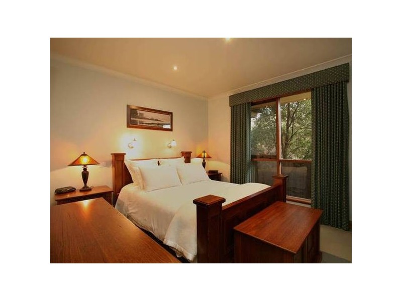 Christine Avenue, Berwick VIC 3806