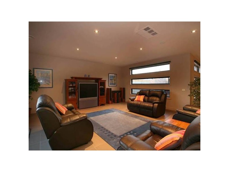 Scott Lee Drive, Beaconsfield VIC 3807