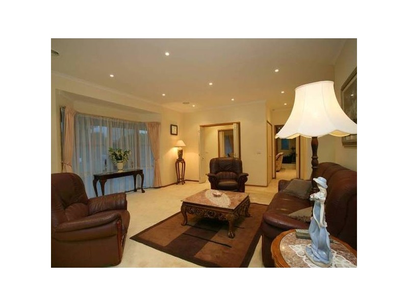 Mack, Narre Warren South VIC 3805