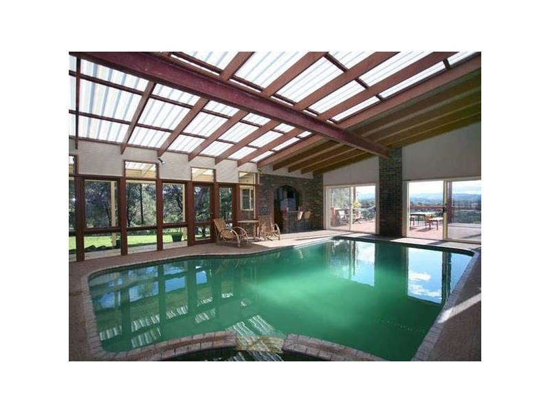 8 Brodrick Road, Macclesfield VIC 3782