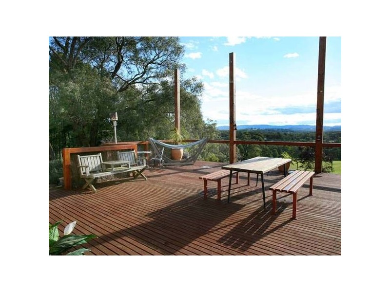 8 Brodrick Road, Macclesfield VIC 3782