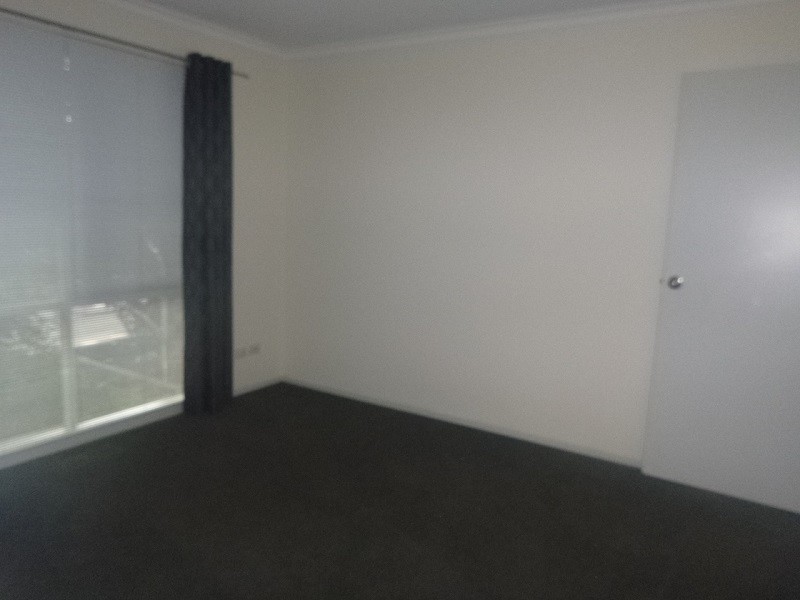 2/2-3 Camley Court, Berwick VIC 3806