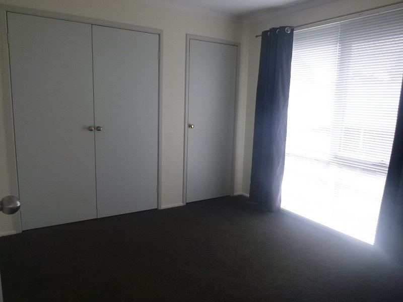 2/2-3 Camley Court, Berwick VIC 3806