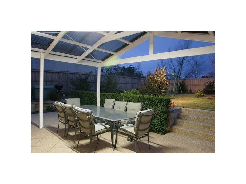 4 Mandurah Chase, Berwick VIC 3806