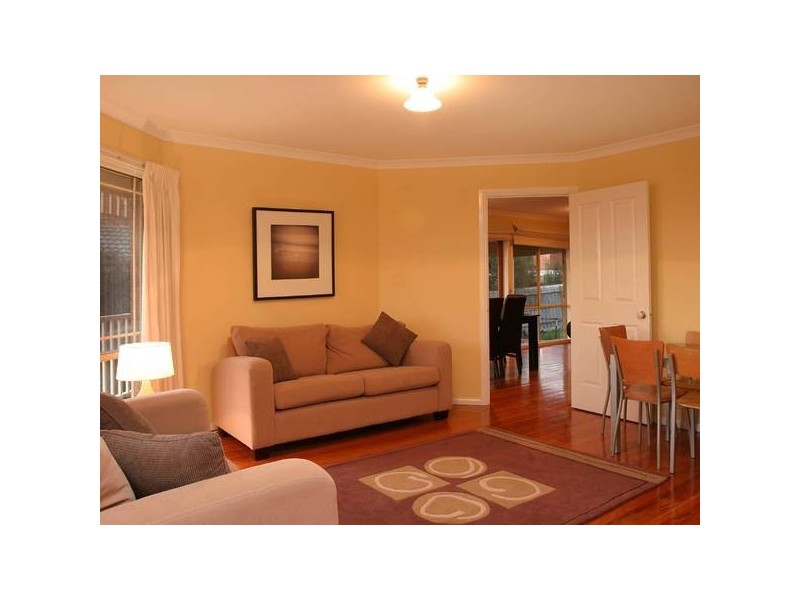 30 John Fisher Drive, Berwick VIC 3806