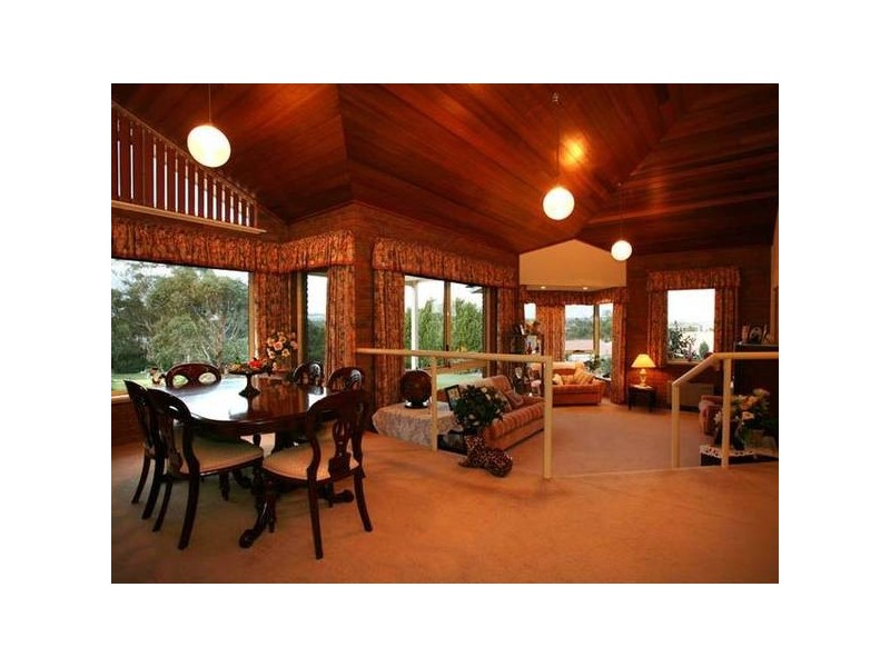 38-40 Warren Park Place, Narre Warren South VIC 3805