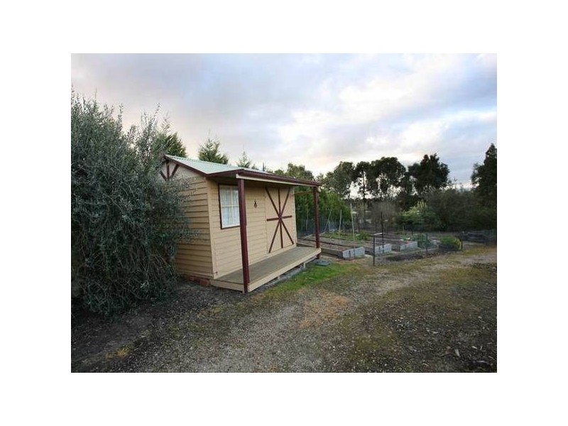 38-40 Warren Park Place, Narre Warren South VIC 3805