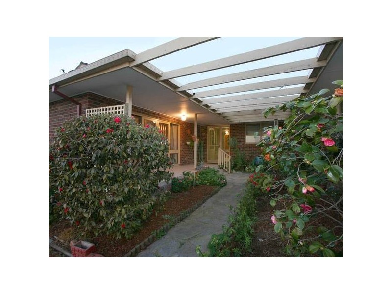 10 Glenwood Road, Narre Warren North VIC 3804