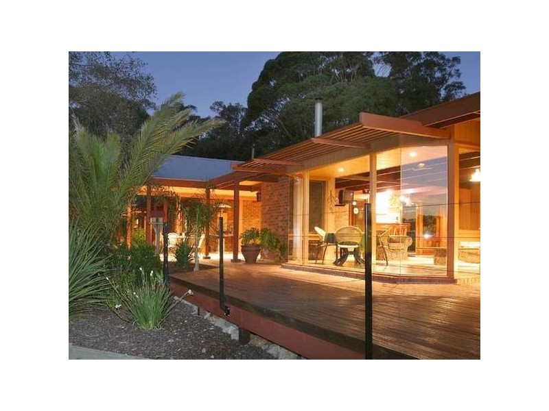 Morrison Road, Pakenham Upper VIC 3810