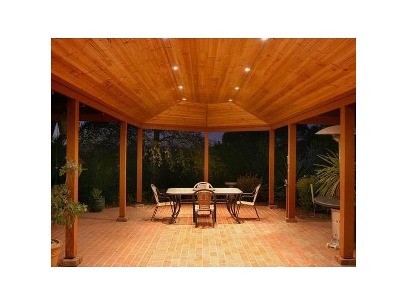 Morrison Road, Pakenham Upper VIC 3810