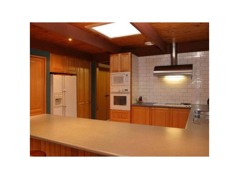 Morrison Road, Pakenham Upper VIC 3810