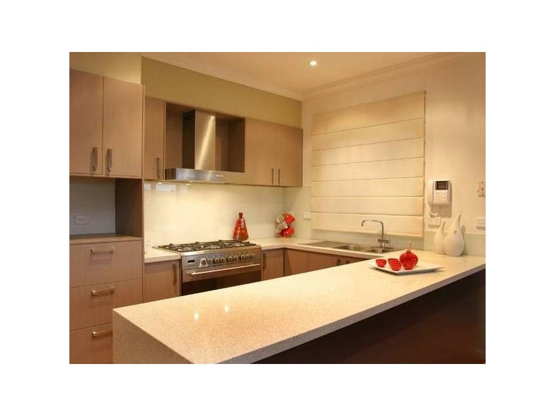 1/25 Canberra Avenue, Berwick VIC 3806