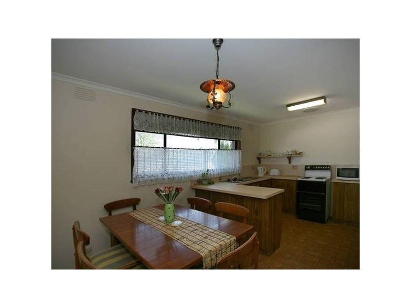 7/11 Wilson Street, Berwick VIC 3806