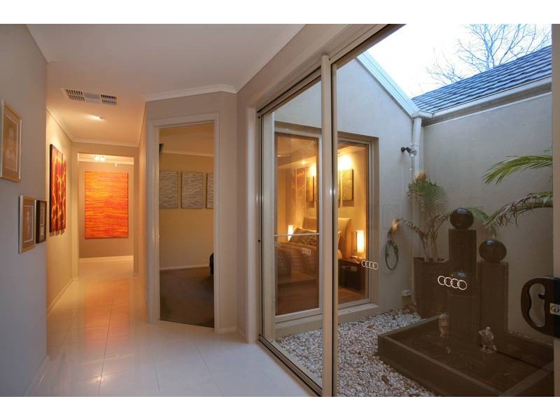 12 Peel Street, Berwick VIC 3806