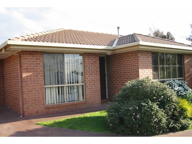 1/4 Ravensthorpe Crescent, Narre Warren VIC 3805