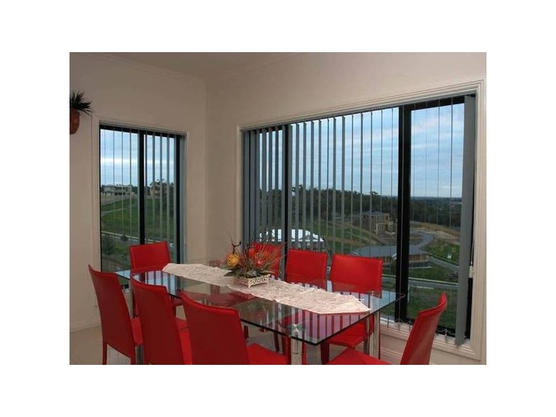 17 Liam Circuit, Beaconsfield VIC 3807