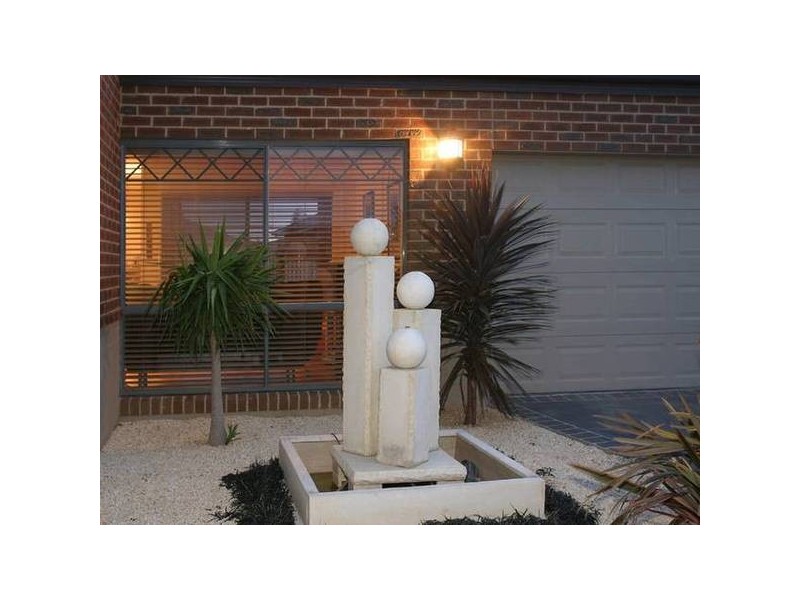 31 Buchan Green, Pakenham VIC 3810