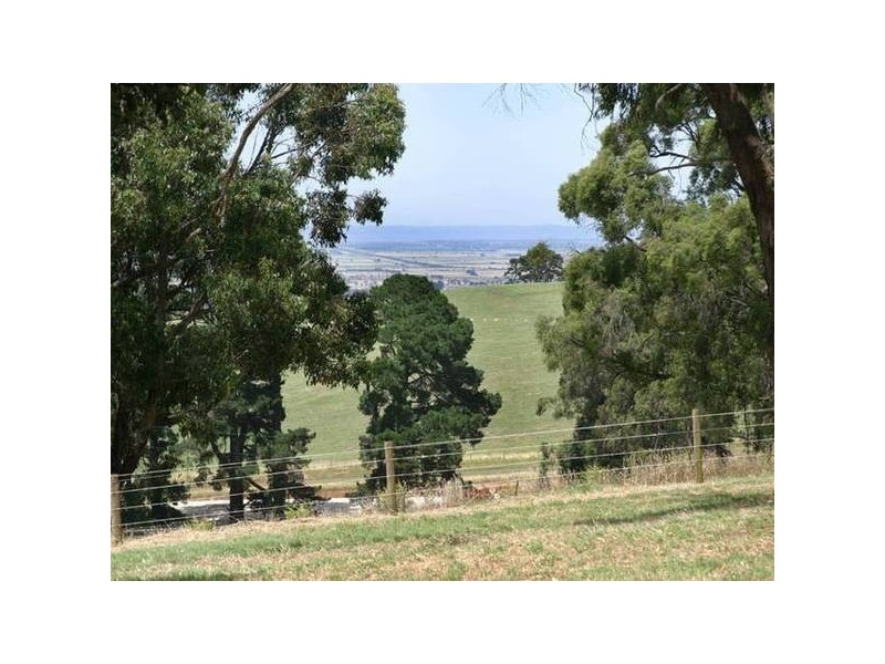 125 Huxtable Road, Pakenham Upper VIC 3810