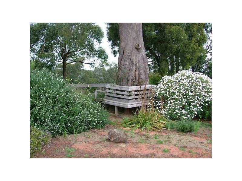 125 Huxtable Road, Pakenham Upper VIC 3810